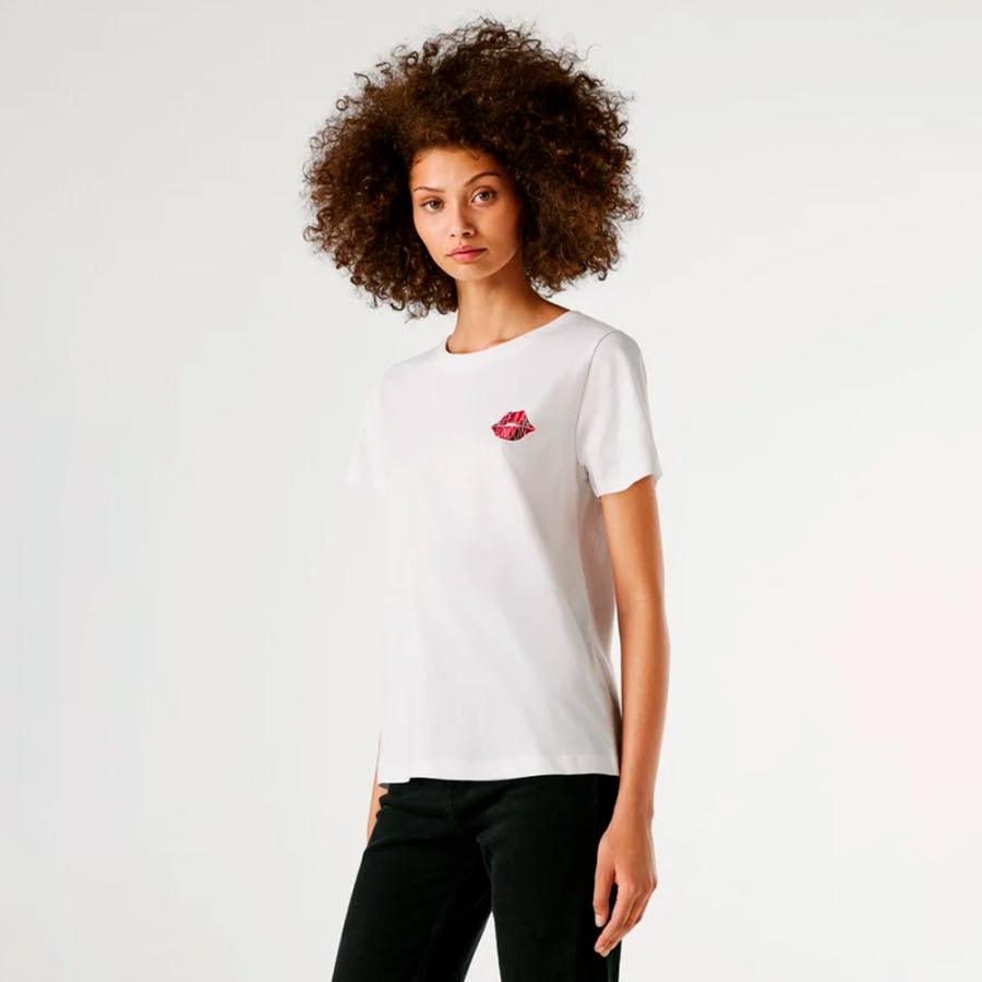 camiseta-com-estampa-grafica