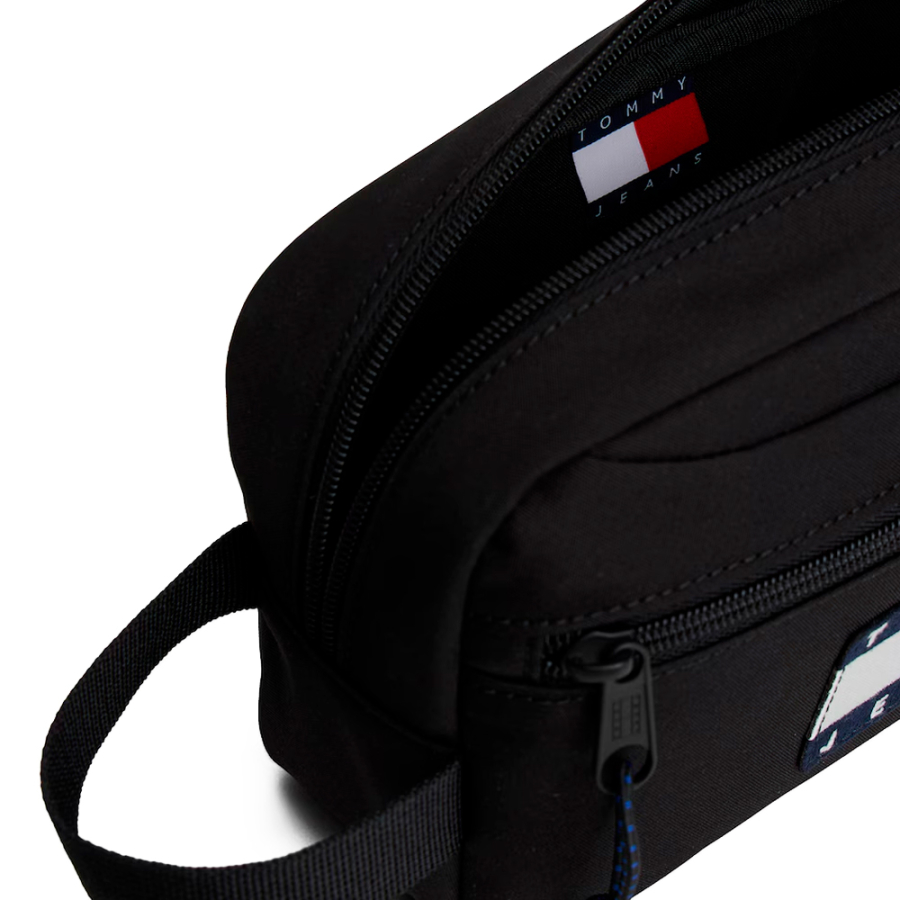 toiletry-archive-am0am13858 toiletry-archive-am0am13858