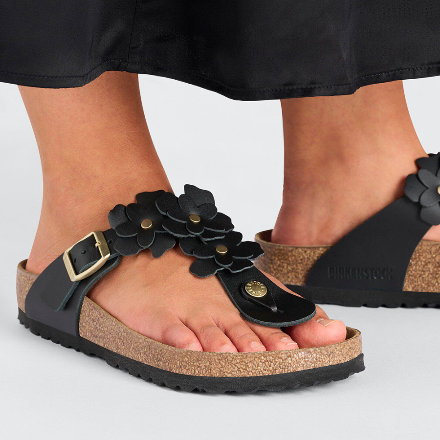 sandalia-regular-com-detalhe-de-flor-gizeh