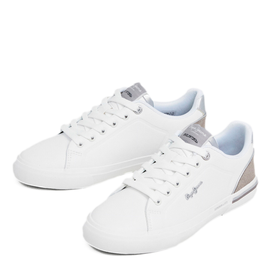 tenis-classicos-com-detalhes-em-camurca