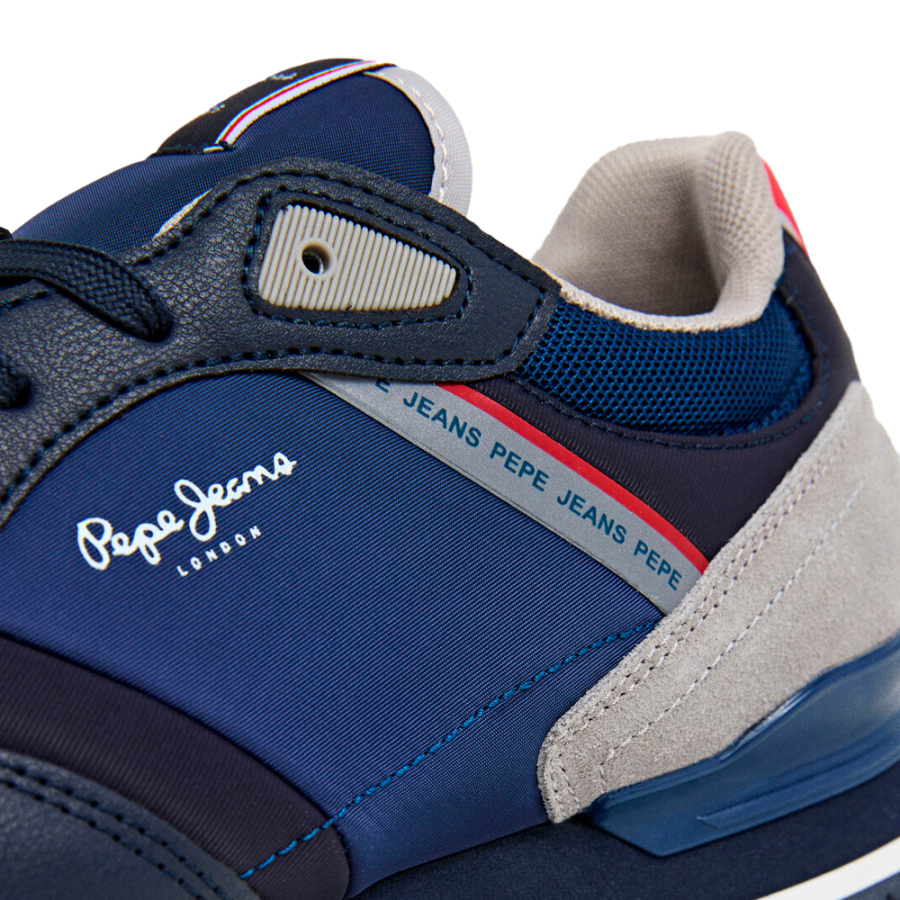 scarpe-da-corsa-combinate