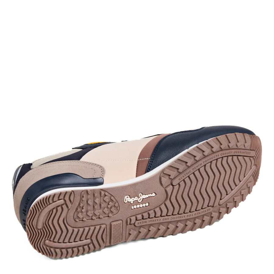 chaussures-de-course-combinees