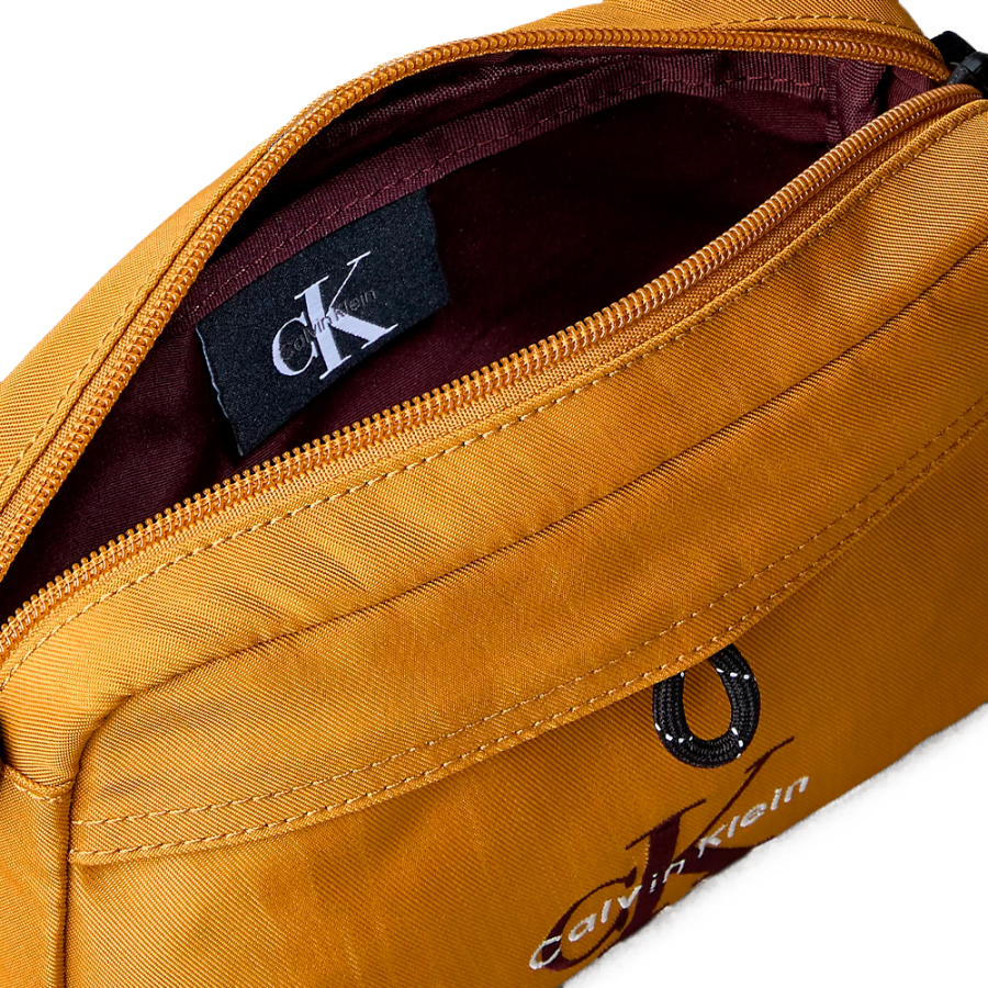 nylon-camera-shoulder-bag-with-prominent-logo