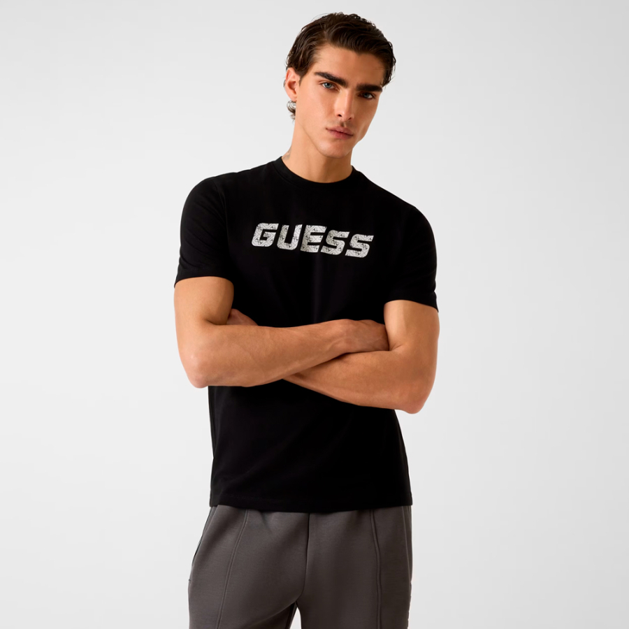 t-shirt-avec-logo-imprime t-shirt-avec-logo-imprime