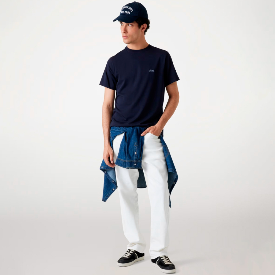 maglietta-con-logo-ricamato