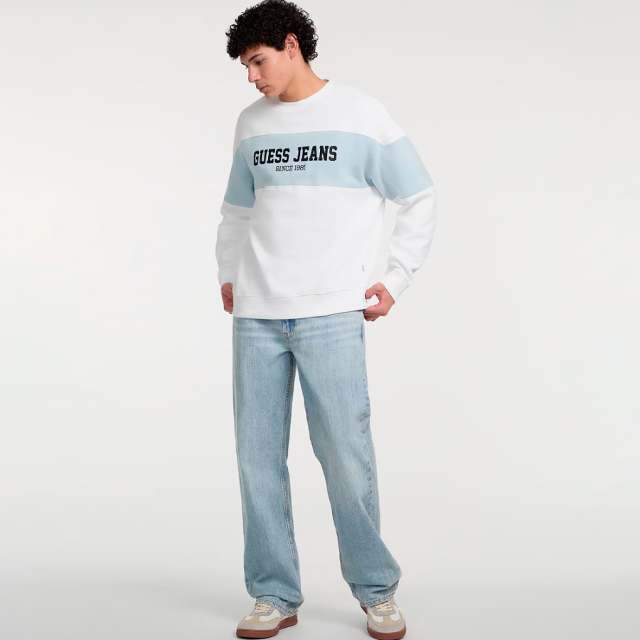 crew-neck-sweatshirt-with-horizontal-stripe