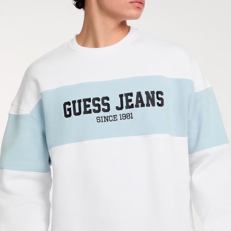 sweat-shirt-a-col-rond-et-rayures-horizontales