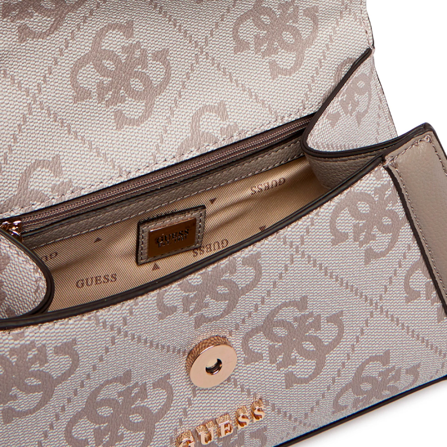 borsa-a-tracolla-con-patta-e-logo-karnilla borsa-a-tracolla-con-patta-e-logo-karnilla