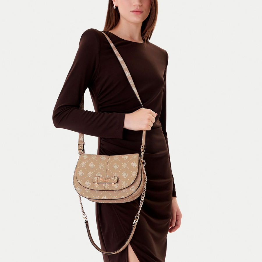 bolso-carrie-logo-flap-shoulder