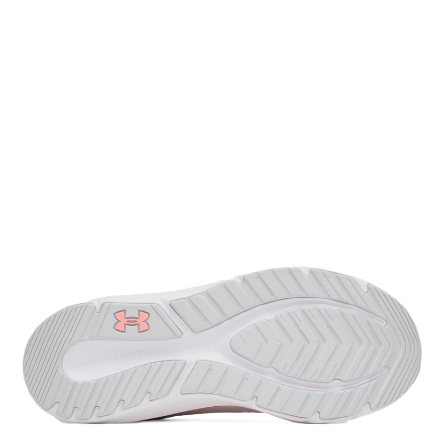 pursuit-4-big-logo-sneaker