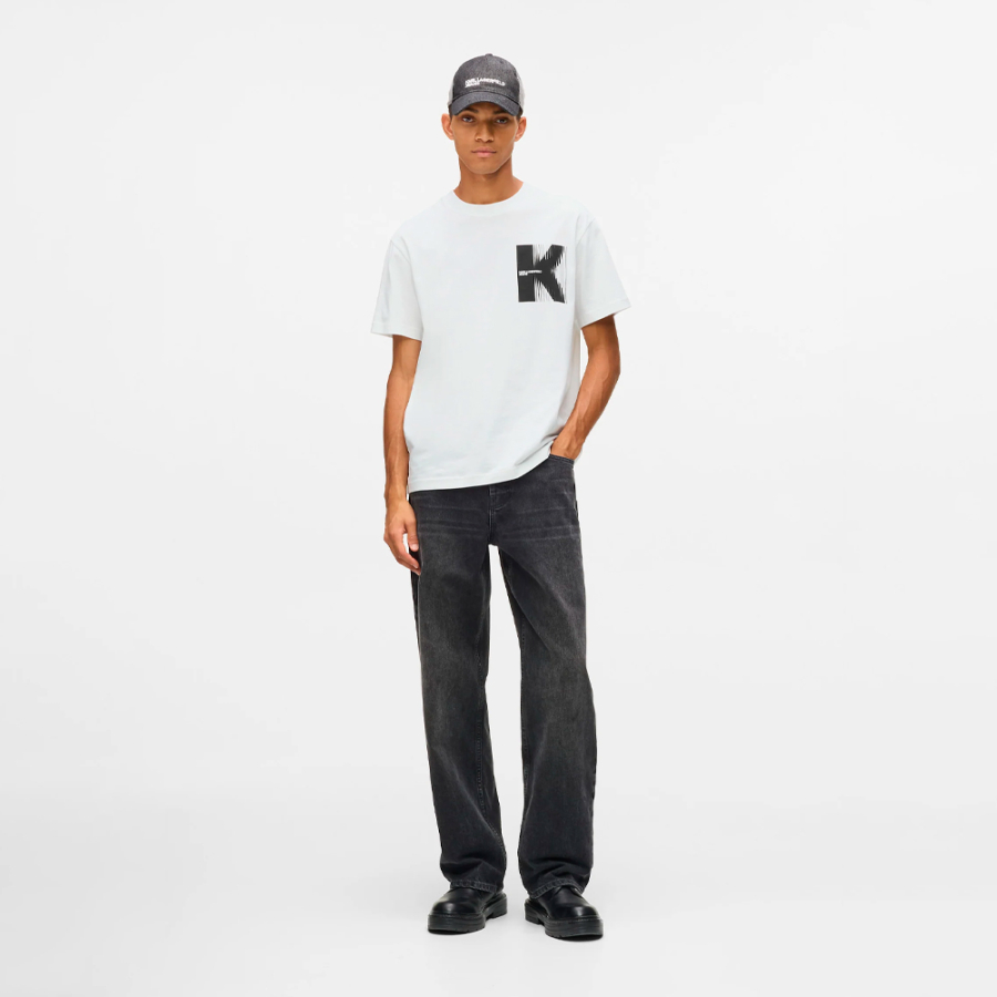 camiseta-com-estampa-k