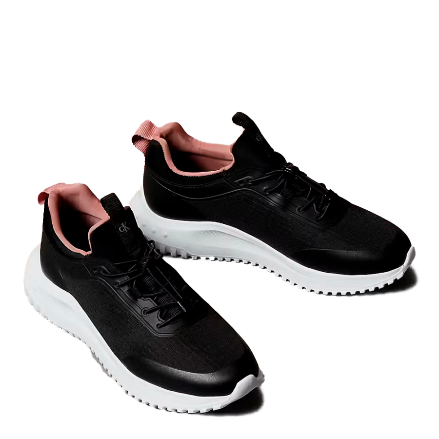 ultralight-bungee-slip-on-shoes