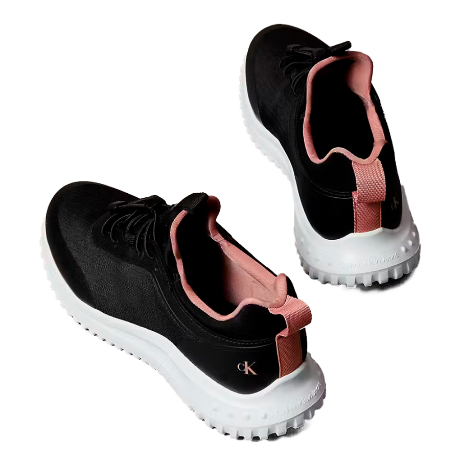 chaussures-ultralegeres-a-enfiler-bungee