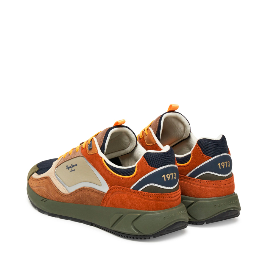 zapatillas-con-detalles-en-ante-marlon