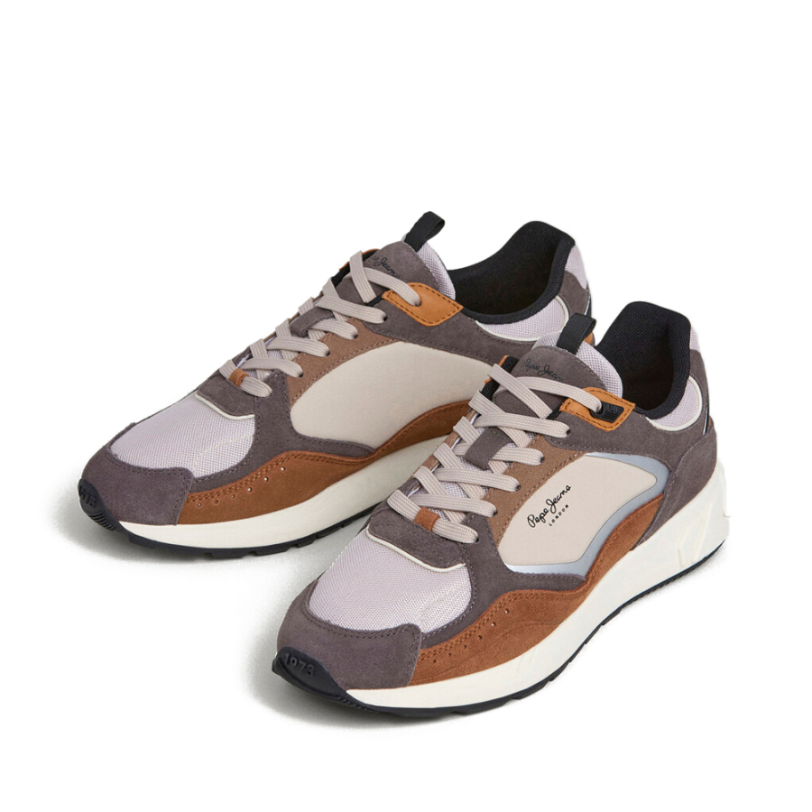 zapatillas-con-detalles-en-ante-marlon