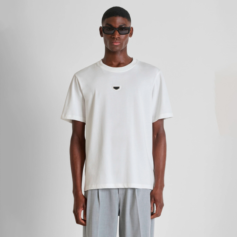 t-shirt-mit-relaxed-fit-und-gummilogo