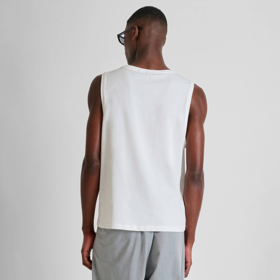 t-shirt-senza-maniche-con-targa-con-logo