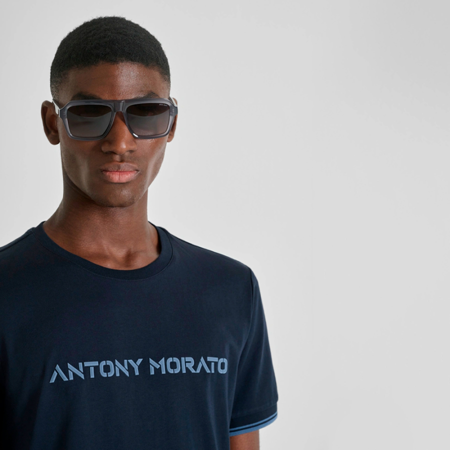 t-shirt-mit-normaler-passform-und-logo