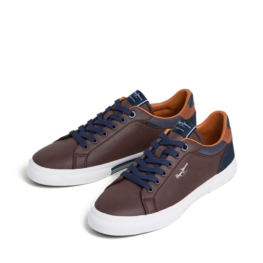 klassische-sneaker-mit-wildlederdetails-kenton