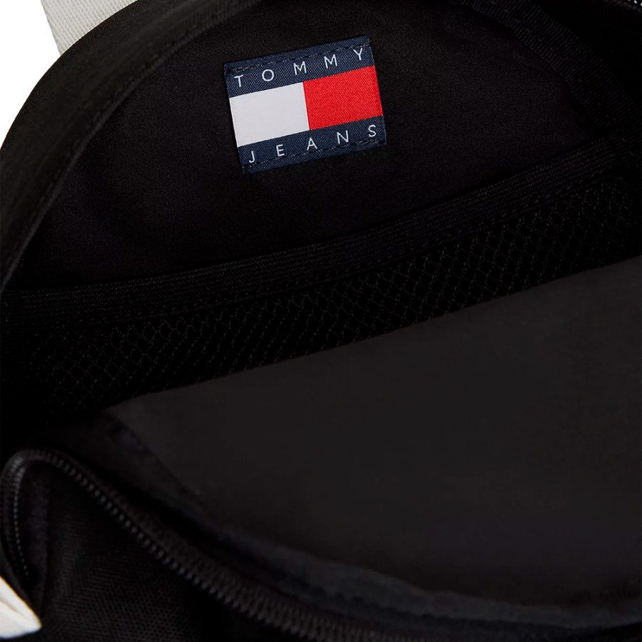 einfacher-rucksack-mit-aufschrift