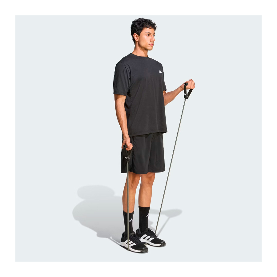 short-tecnico-de-entrenamiento-essentials-base
