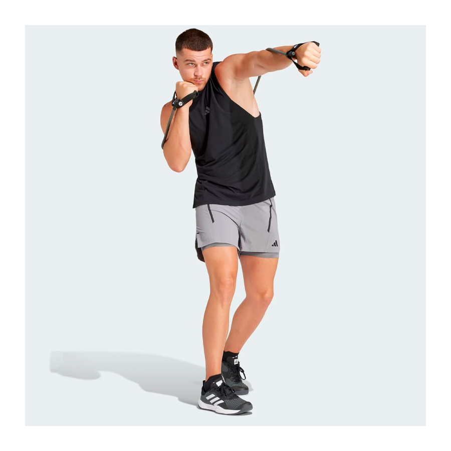 t-shirt-sans-manches-concu-pour-l-entrainement