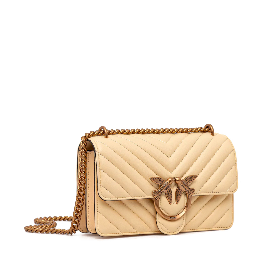 sac-love-one-mini-dc-en-peau-de-mouton-nappa-a-chevrons