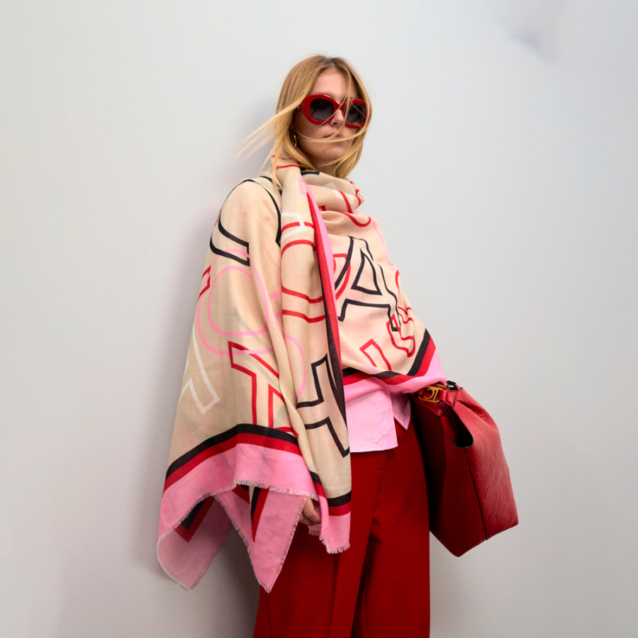 sciarpa-stampata-con-scritta-logo