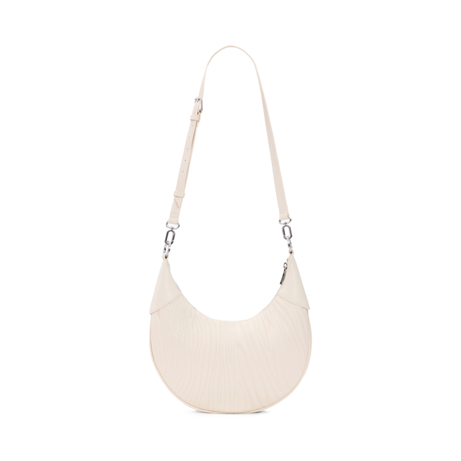 mittelgrosse-ovale-tasche-mit-gravuren