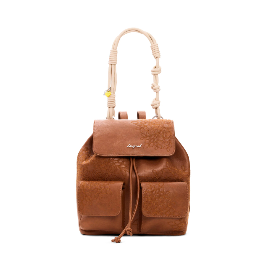 mochila-pequena-bordada