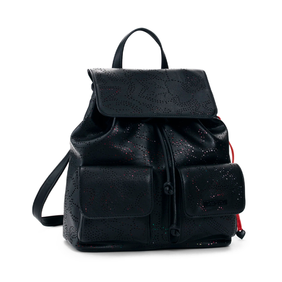 kleiner-gestanzter-rucksack