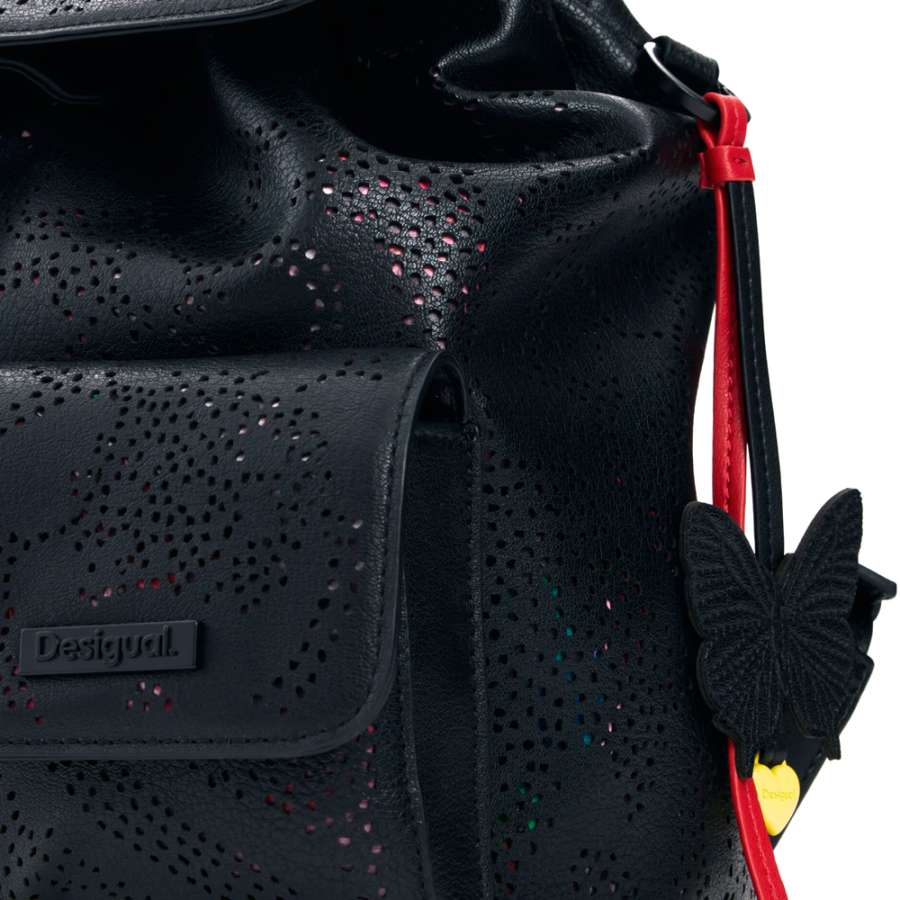 petit-sac-a-dos-decoupe petit-sac-a-dos-decoupe