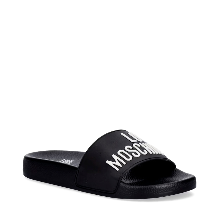 rubber-pool-flip-flops