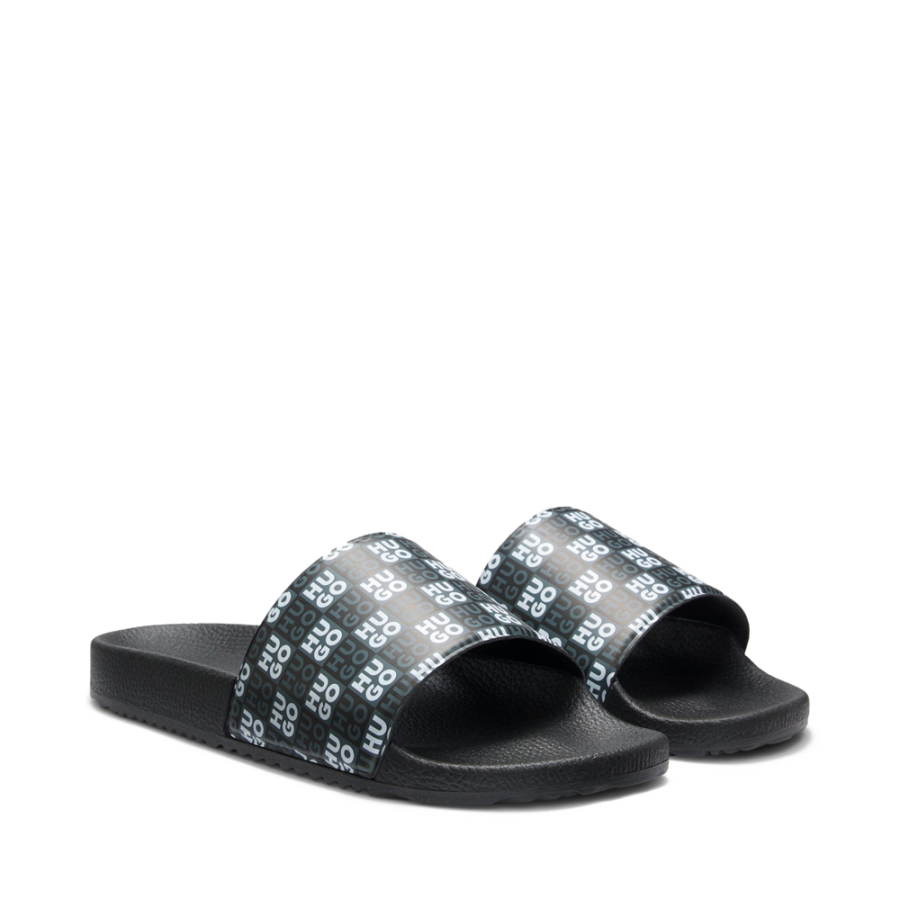 infradito-con-logo-sovrapposto-sul-collo-del-piede