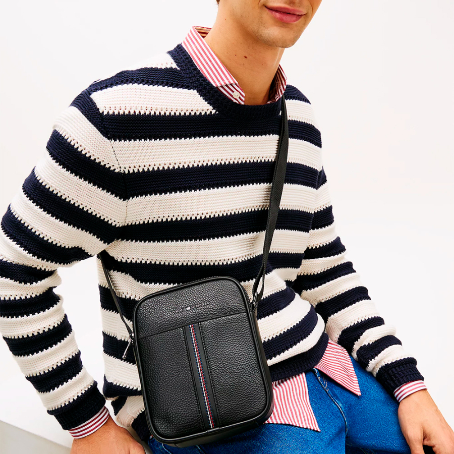 borsa-da-reporter-in-pelle-martellata