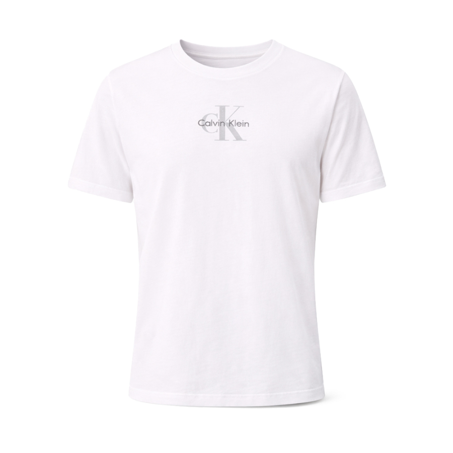 t-shirt-avec-monogramme-et-logo