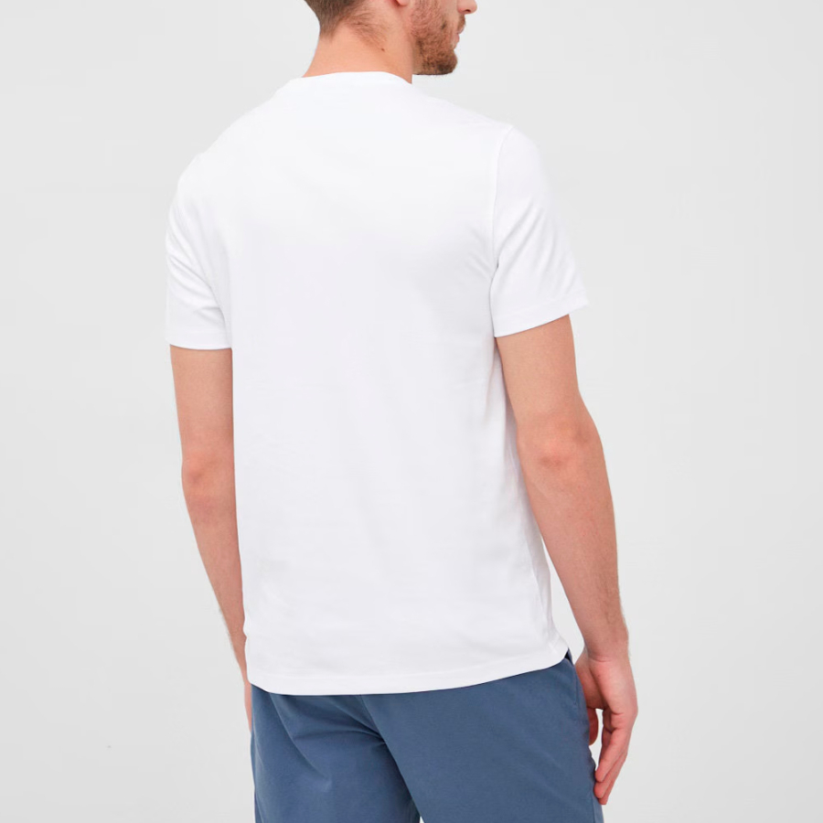 t-shirt-avec-logo-de-marque t-shirt-avec-logo-de-marque