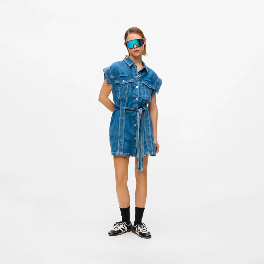 robe-en-jean-a-manches-courtes-avec-ceinture robe-en-jean-a-manches-courtes-avec-ceinture