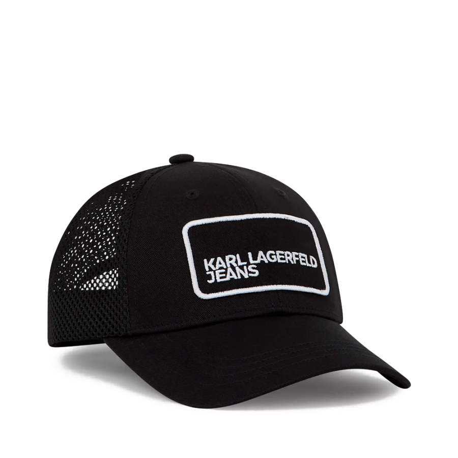 trucker-hat-with-logo-patch trucker-hat-with-logo-patch