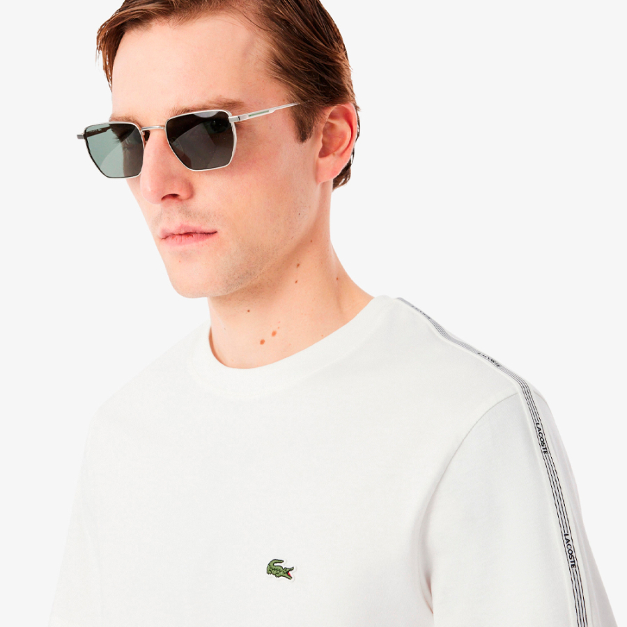 t-shirt-a-righe-del-marchio