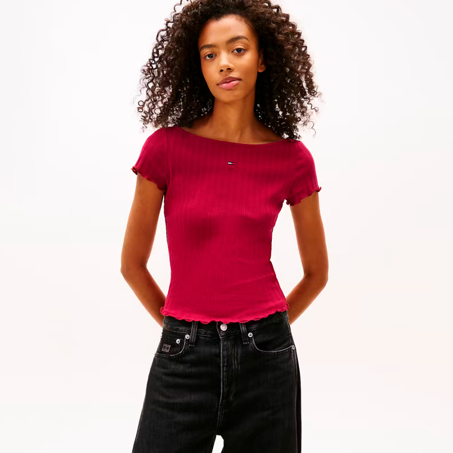 slim-fit-short-sleeve-t-shirt slim-fit-short-sleeve-t-shirt