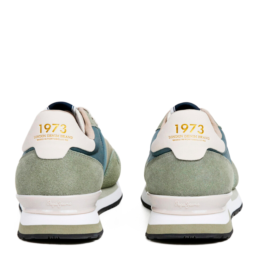 tenis-de-couro-com-detalhes-em-camurca