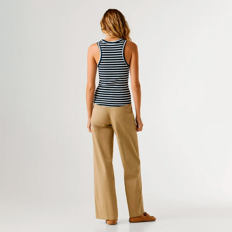 gestreiftes-rippstrick-t-shirt