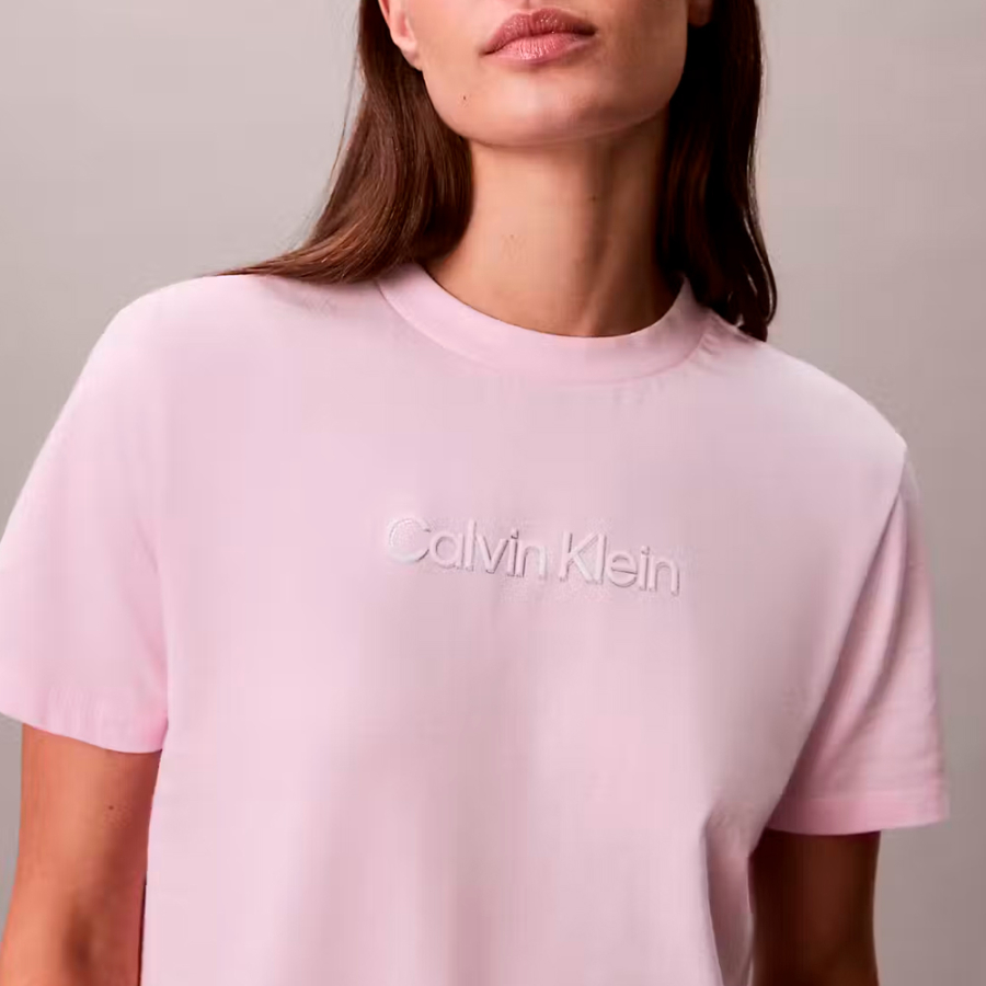 camiseta-klein-classica-com-estampa-metalizada