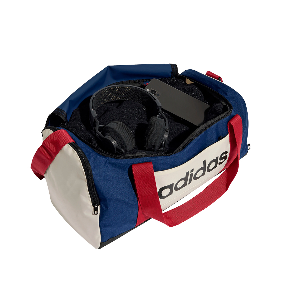 linear-sports-bag linear-sports-bag