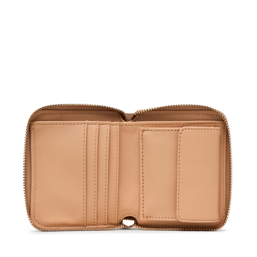 carteira-pequena-com-ziper-e-logo-da-carrie