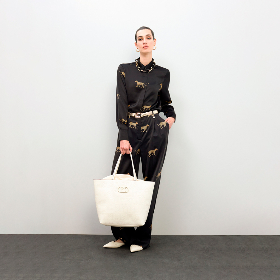 borsa-shopper-destrutturata-con-cuciture-monogramma