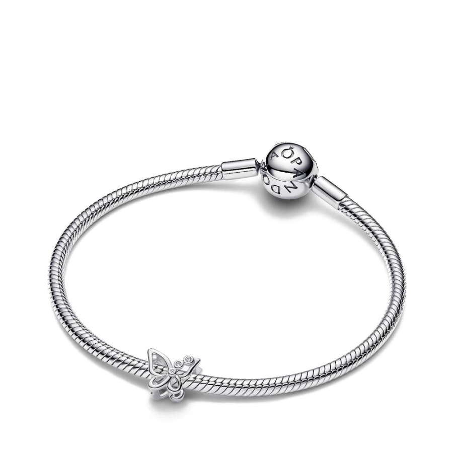 ciondolo-traforato-a-forma-di-farfalla-794369c01