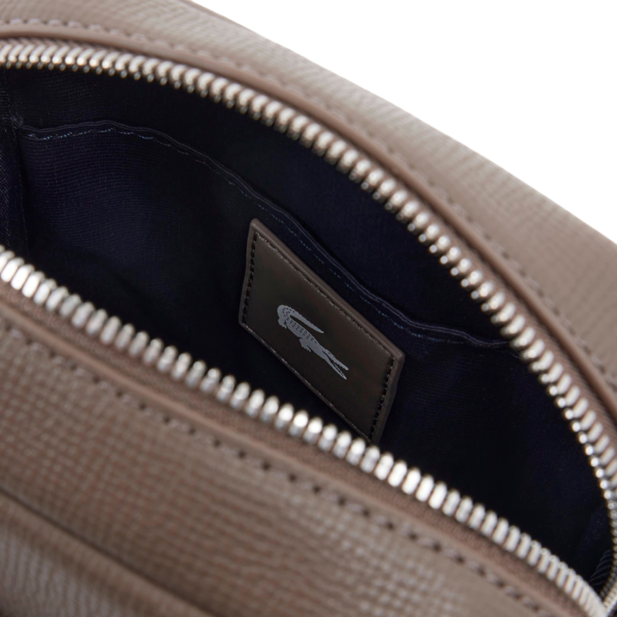 schultertasche-aus-ossian-leder