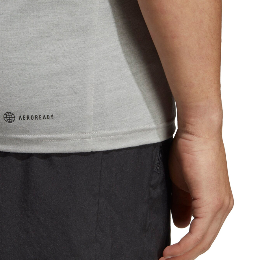 camiseta-sin-mangas-train-essentials